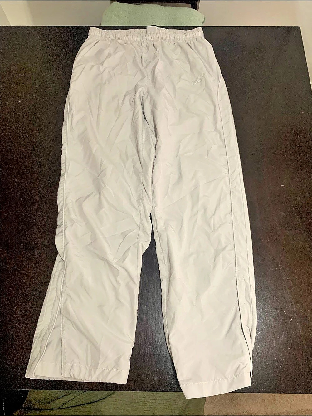 Nike Women’s Light Gray/Silver Track Pants Medium